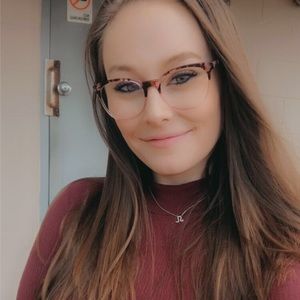 Meet your Posher, Taylor